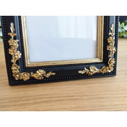 Cadre photo noir motif floral or