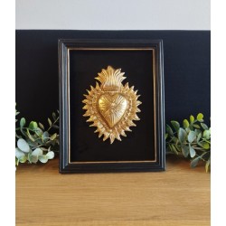 Cadre ex voto noir et doré fond velours / Coeur sacré