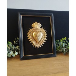 Cadre ex voto noir et doré fond velours / Coeur sacré