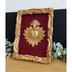 Cadre ex voto rouge et doré fond velours / Coeur sacré