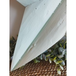 Décoration murale étoile de grange 47cm en bois massif recyclé vert tilleul mat